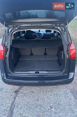 Мікровен Peugeot 5008 2010 в Володимирі