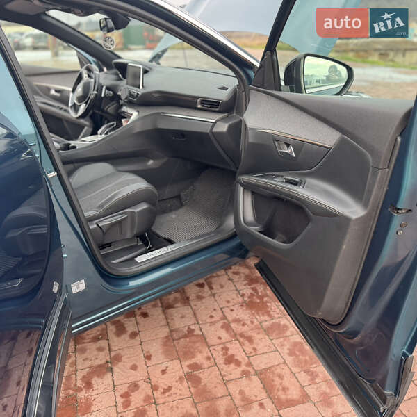 Внедорожник / Кроссовер Peugeot 5008 2018 в Теребовле