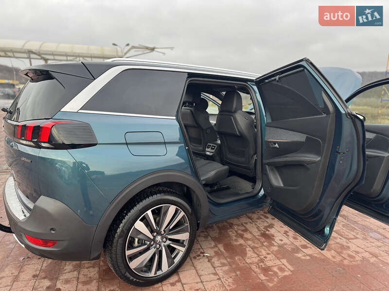 Внедорожник / Кроссовер Peugeot 5008 2018 в Теребовле