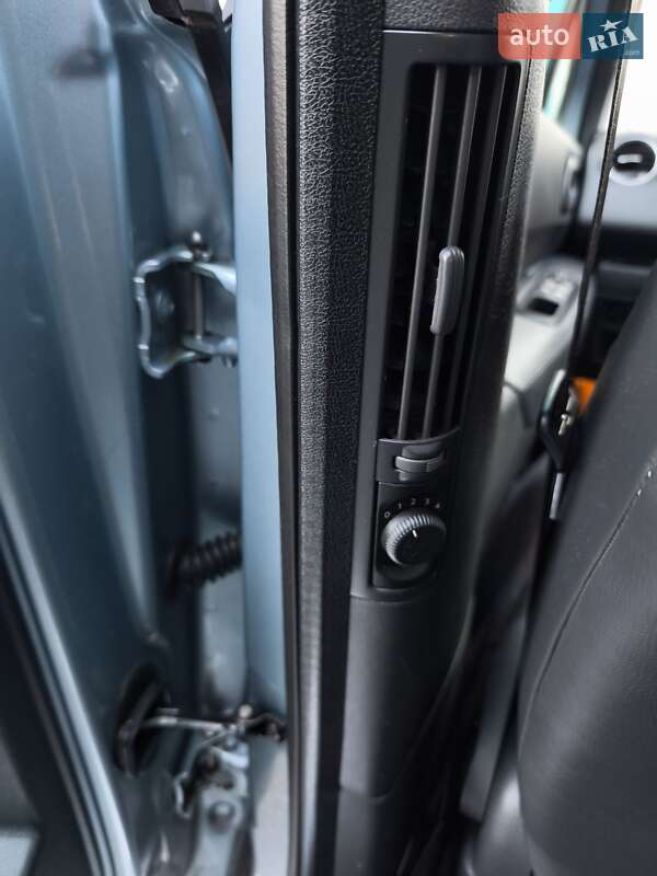 Мікровен Peugeot 5008 2011 в Щасливе