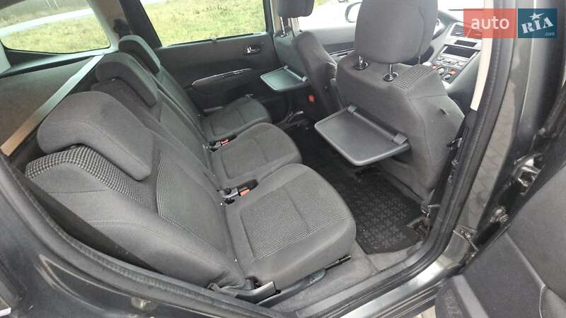 Микровэн Peugeot 5008 2014 в Виннице