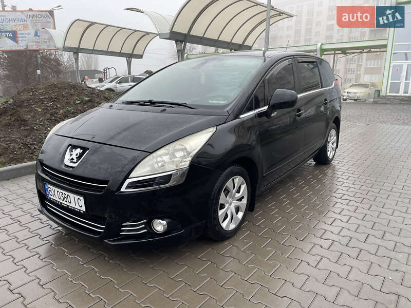 Peugeot 5008 2011 Peugeot 5008 2011