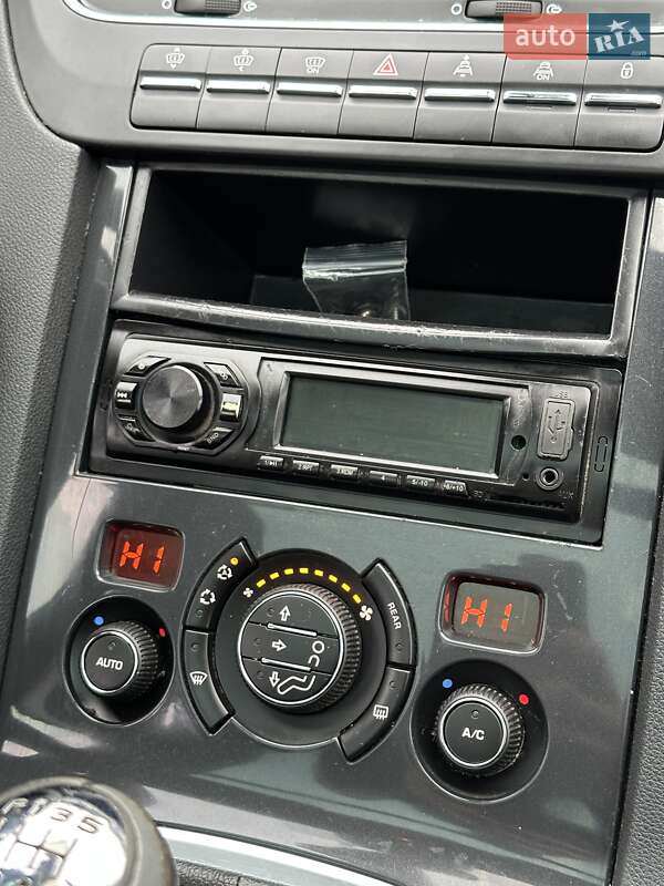 Мікровен Peugeot 5008 2012 в Сумах фото 23 Мікровен Peugeot 5008 2012 в Сумах