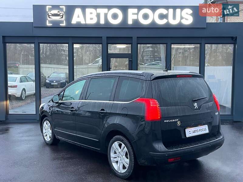 Мікровен Peugeot 5008 2012 в Києві