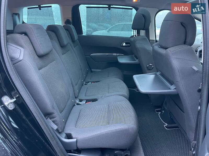 Мікровен Peugeot 5008 2012 в Києві