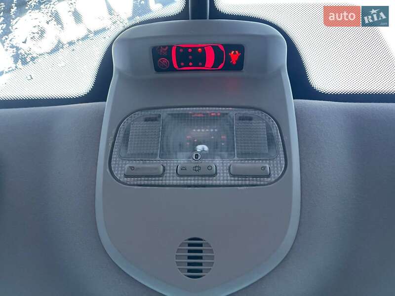 Мікровен Peugeot 5008 2012 в Києві