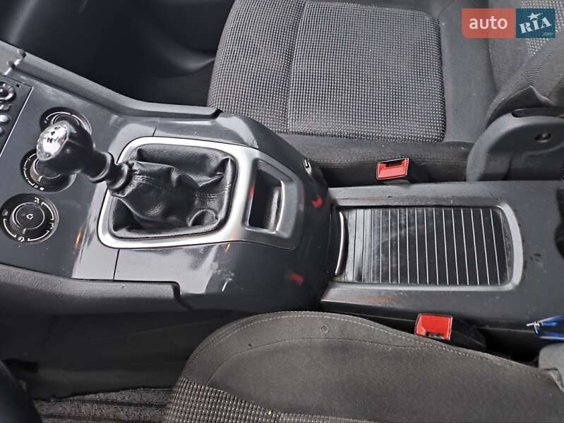 Микровэн Peugeot 5008 2009 в Звягеле