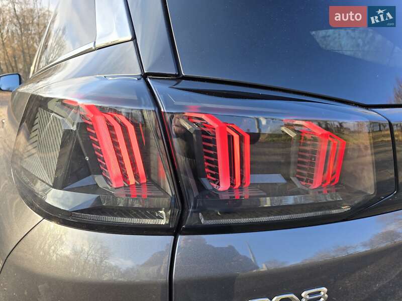 Внедорожник / Кроссовер Peugeot 5008 2021 в Калуше