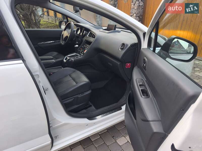 Микровэн Peugeot 5008 2011 в Полтаве фото 41 Микровэн Peugeot 5008 2011 в Полтаве