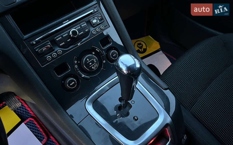 Микровэн Peugeot 5008 2012 в Коломые