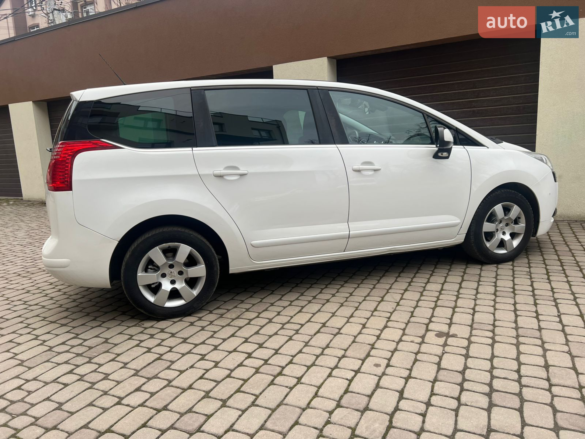 2013 Peugeot 5008 - мініатюра 12