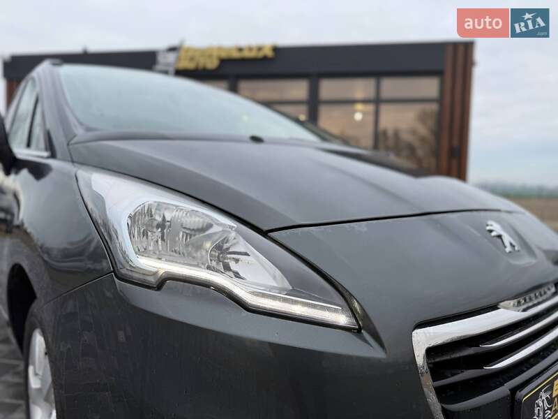 Микровэн Peugeot 5008 2015 в Коломые