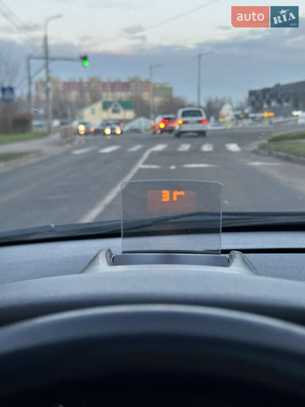 Мікровен Peugeot 5008 2011 в Луцьку