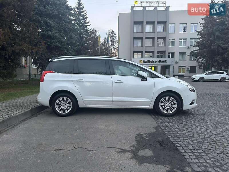 Мікровен Peugeot 5008 2011 в Луцьку