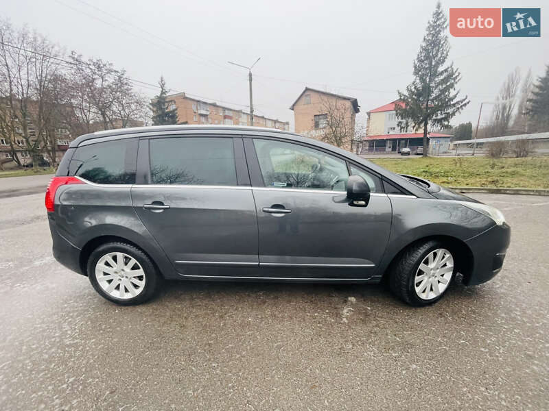 Микровэн Peugeot 5008 2013 в Конотопе