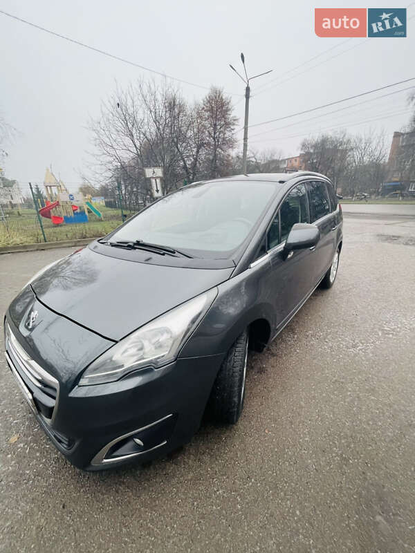 Микровэн Peugeot 5008 2013 в Конотопе
