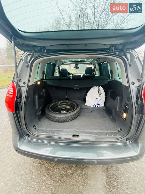 Микровэн Peugeot 5008 2013 в Конотопе