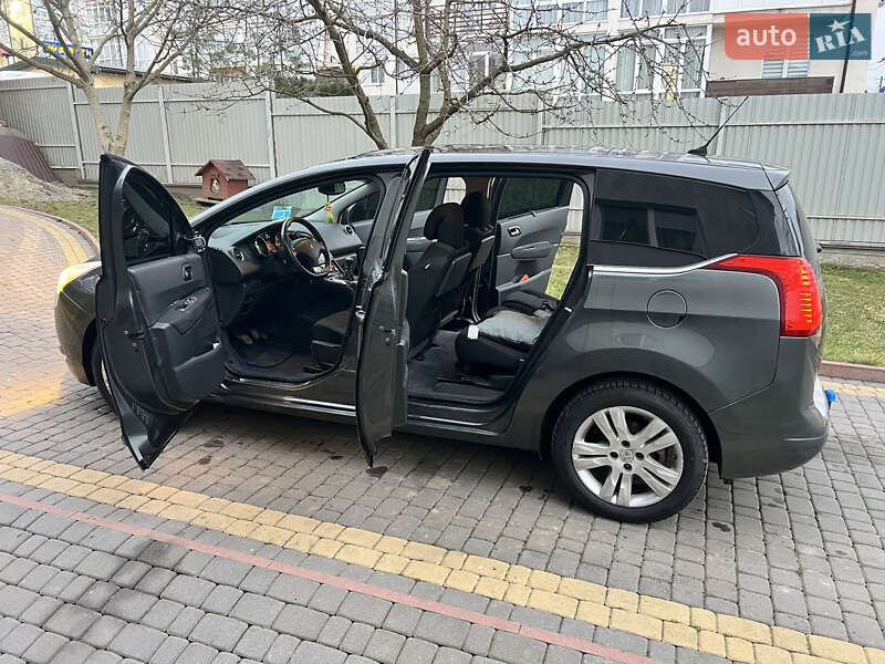 Мікровен Peugeot 5008 2009 в Львові