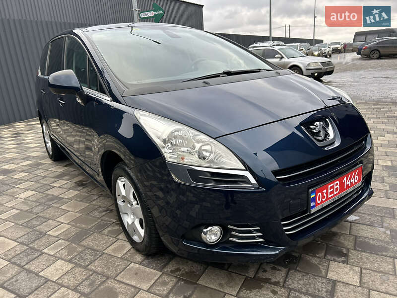 Мікровен Peugeot 5008 2011 в Полтаві