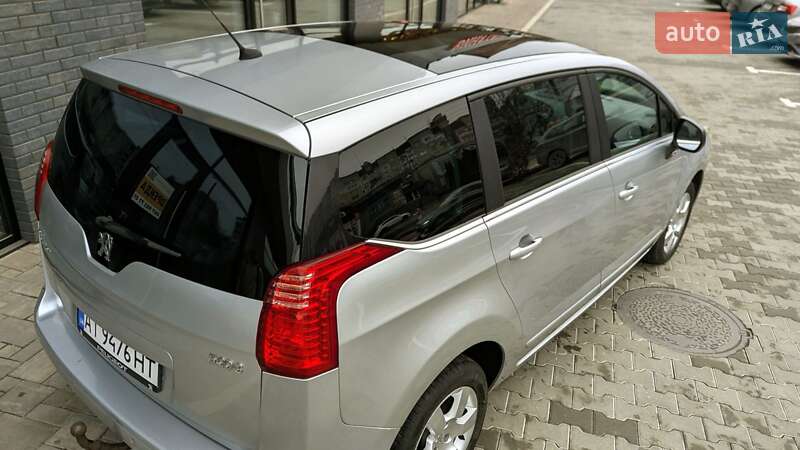 Мікровен Peugeot 5008 2011 в Івано-Франківську
