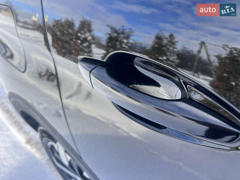 Позашляховик / Кросовер Peugeot 5008 2021 в Полтаві