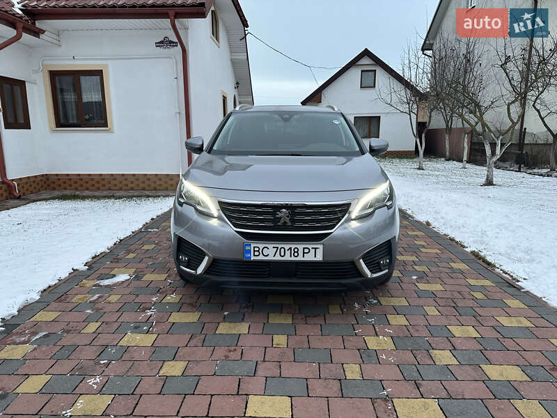 Позашляховик / Кросовер Peugeot 5008 2018 в Львові