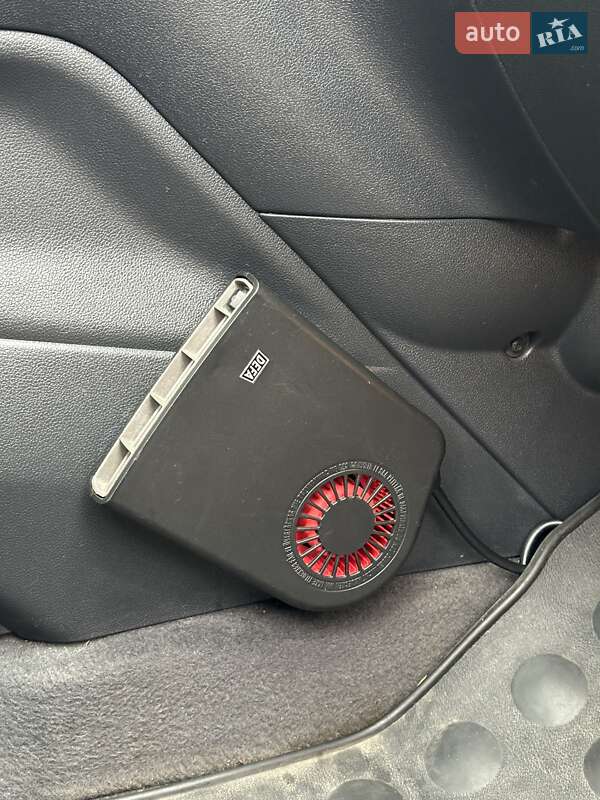 Микровэн Peugeot 5008 2012 в Сумах