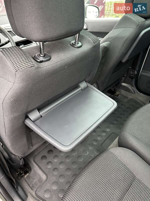 Микровэн Peugeot 5008 2012 в Сумах