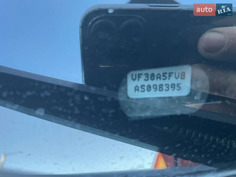 Микровэн Peugeot 5008 2010 в Почаеве