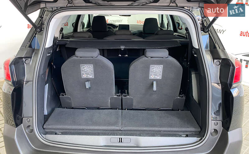 Внедорожник / Кроссовер Peugeot 5008 2020 в Львове