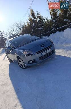 Микровэн Peugeot 5008 2010 в Луцке