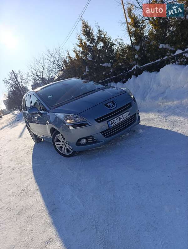 Peugeot 5008 2010