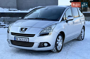 Мікровен Peugeot 5008 2010 в Рівному