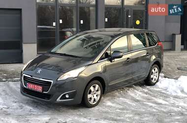 Микровэн Peugeot 5008 2014 в Львове