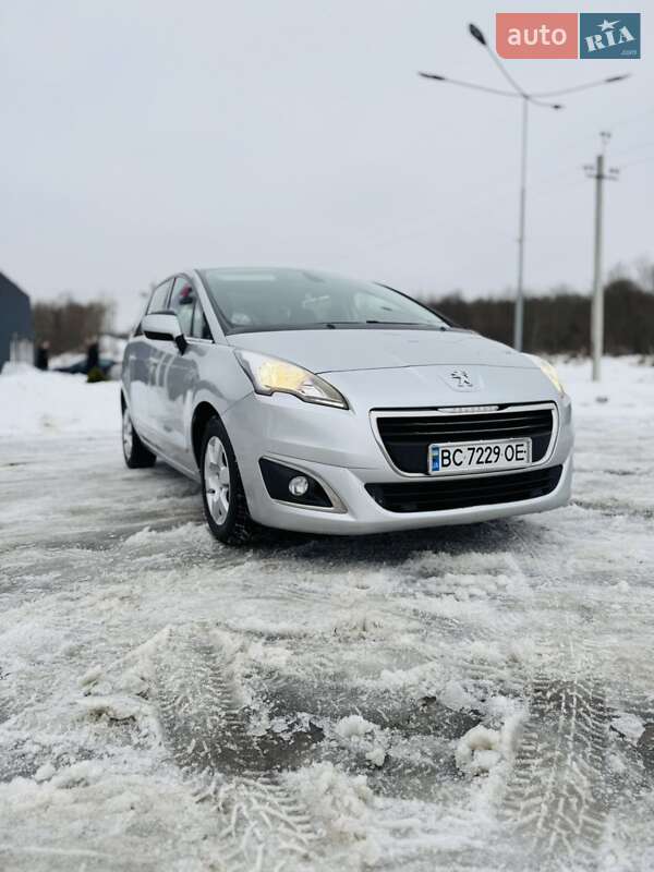 Микровэн Peugeot 5008 2014 в Львове фото 5 Микровэн Peugeot 5008 2014 в Львове