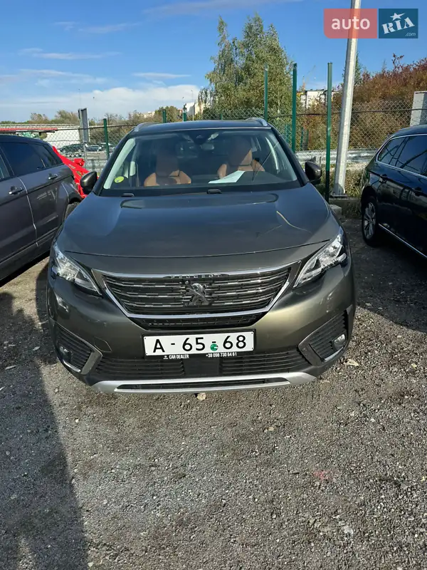 Peugeot 5008