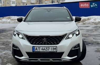 Внедорожник / Кроссовер Peugeot 5008 2017 в Калуше