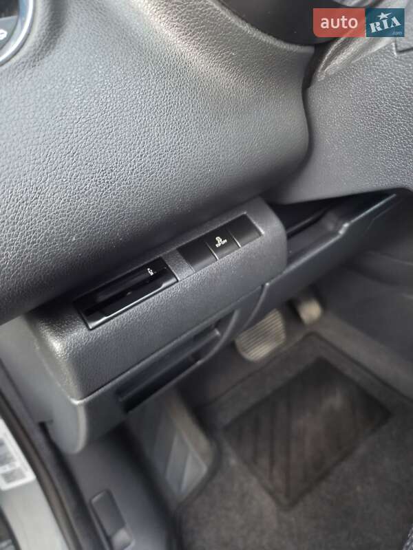 Микровэн Peugeot 5008 2010 в Львове фото 56 Микровэн Peugeot 5008 2010 в Львове