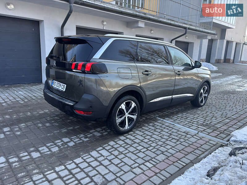 Внедорожник / Кроссовер Peugeot 5008 2017 в Тернополе