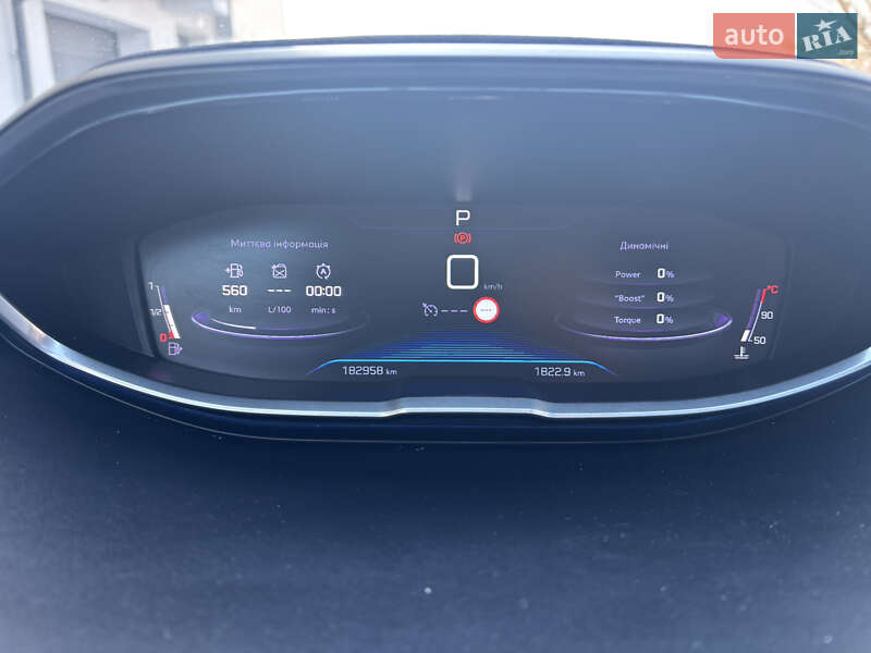 Внедорожник / Кроссовер Peugeot 5008 2017 в Тернополе