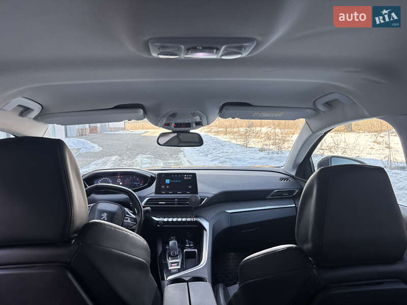 Внедорожник / Кроссовер Peugeot 5008 2017 в Тернополе