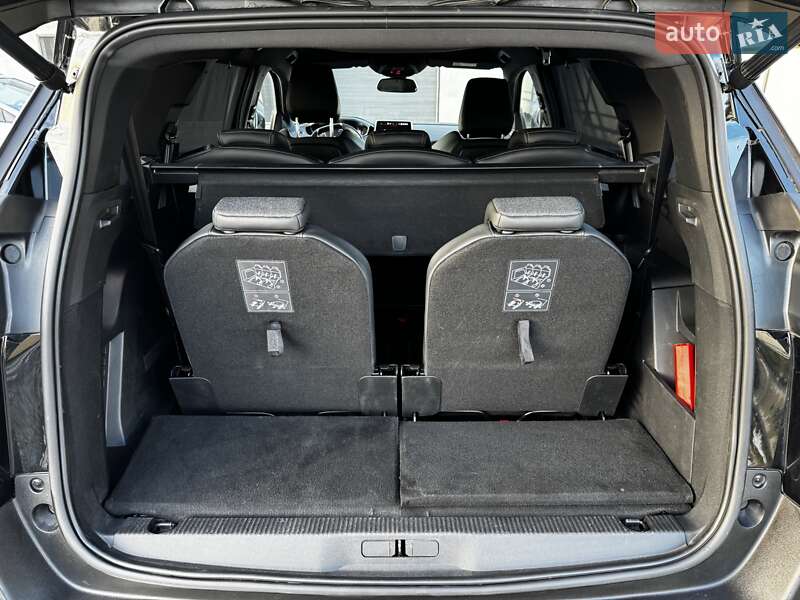 Внедорожник / Кроссовер Peugeot 5008 2020 в Луцке