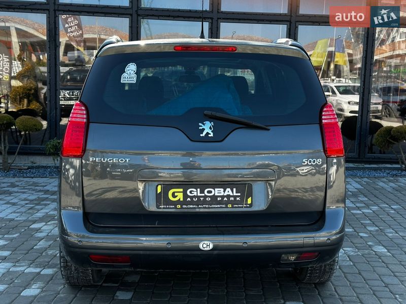 Микровэн Peugeot 5008 2010 в Львове