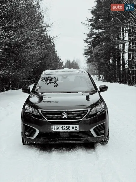 Peugeot 5008 2018