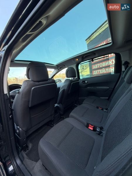 Микровэн Peugeot 5008 2013 в Стрые