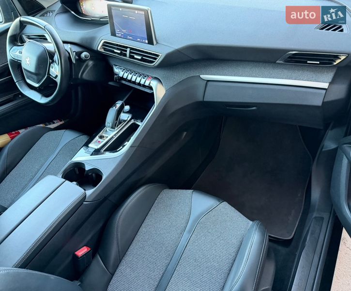 Внедорожник / Кроссовер Peugeot 5008 2019 в Тернополе