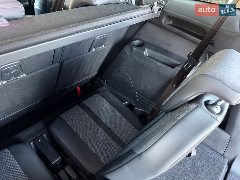 Внедорожник / Кроссовер Peugeot 5008 2019 в Тернополе