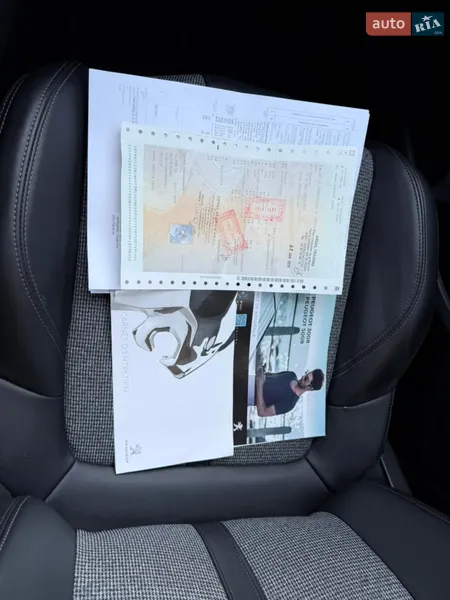 Внедорожник / Кроссовер Peugeot 5008 2019 в Тернополе документ