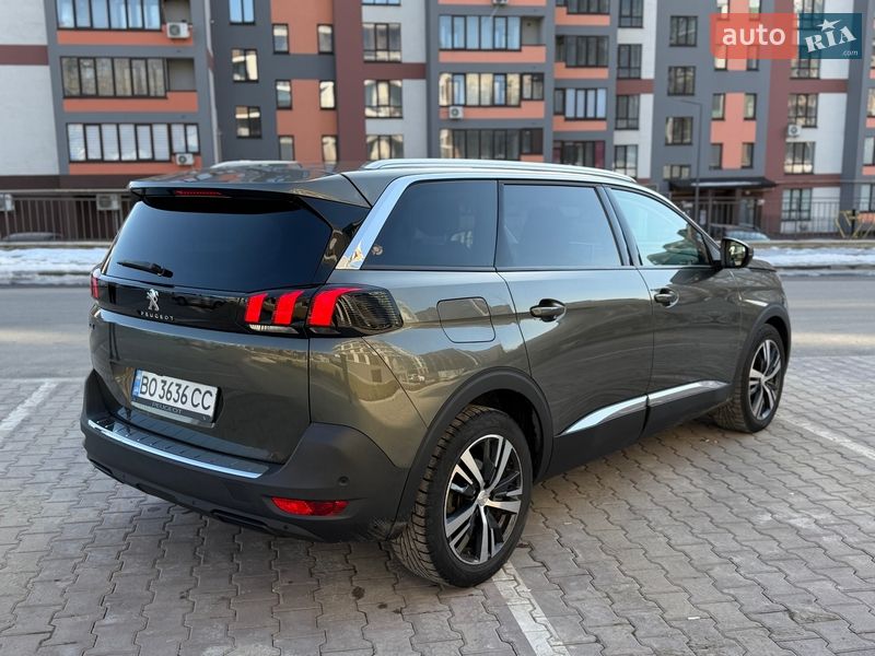 Внедорожник / Кроссовер Peugeot 5008 2017 в Тернополе
