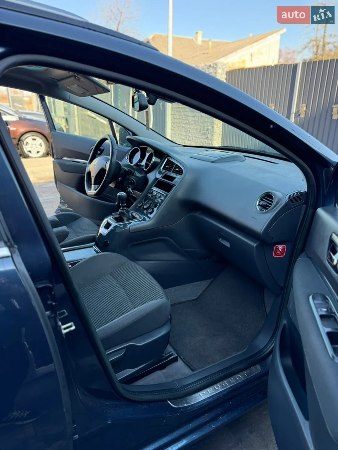 2013 Peugeot 5008 - мініатюра 23